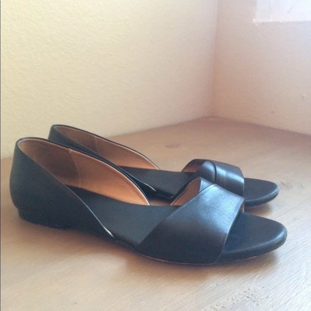 Nisolo Mia Flats
